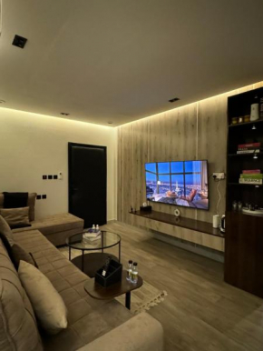 Cozy Apartment near from riyadh season , شقة مودرن غرفة وصالة